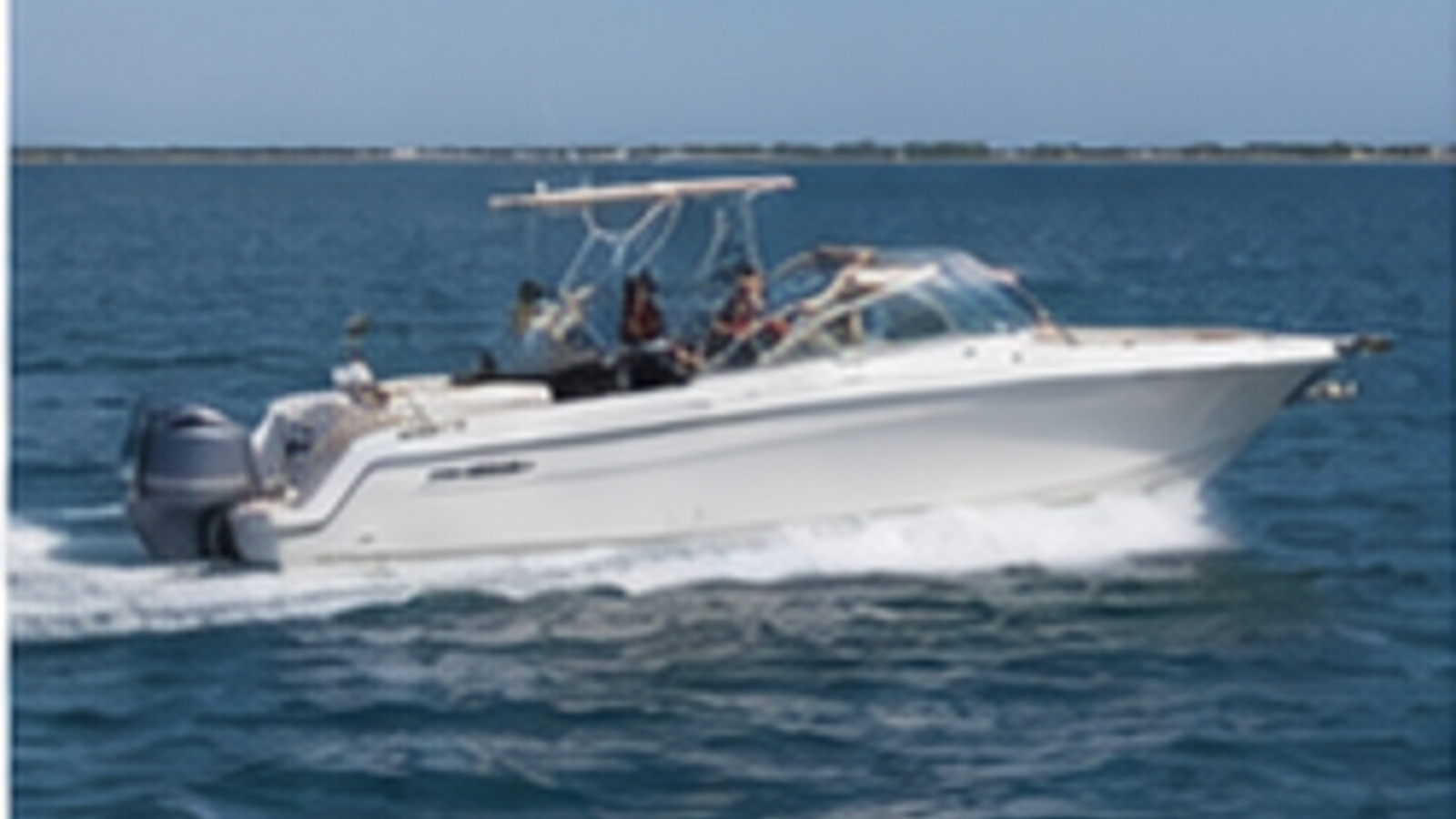 grady white freedom series freedom 275 premium exterior hero 25