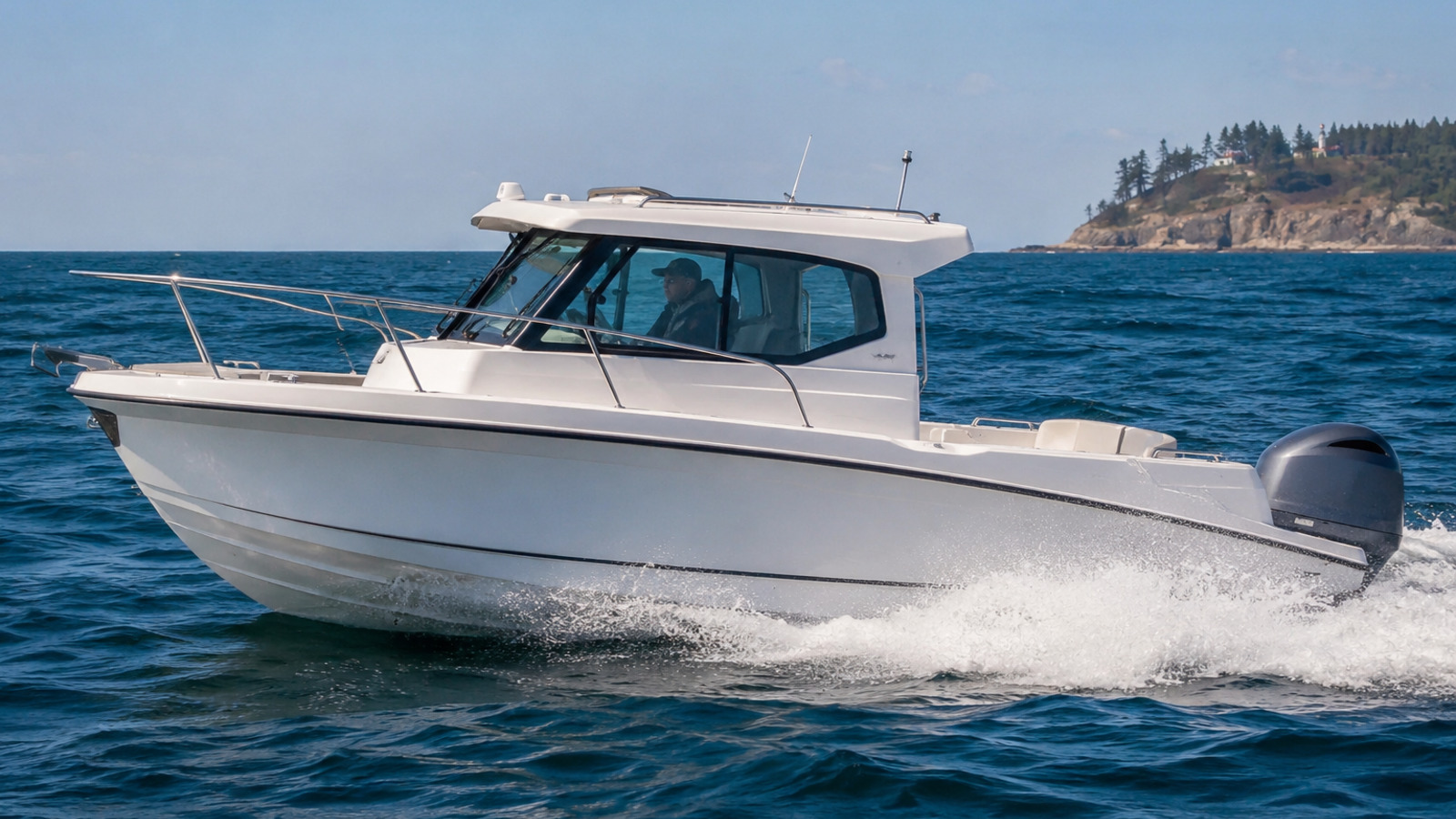 grady white walkaround cabins adventure 218 port side light chop running 13