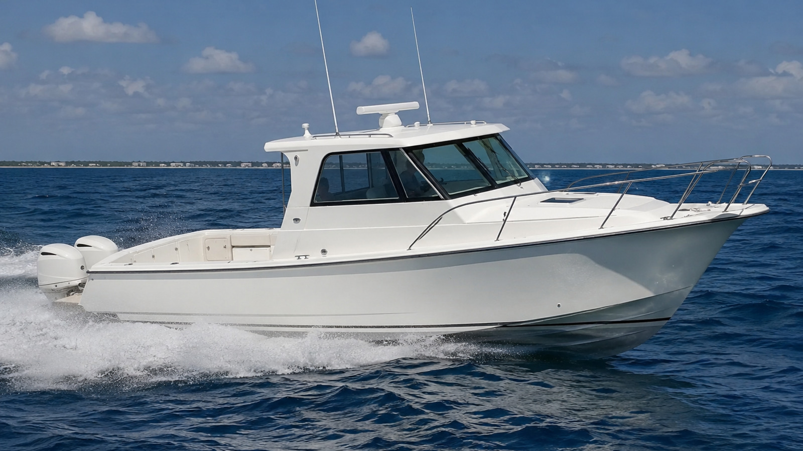 grady white walkaround cabins marlin 300 port side light chop running 13