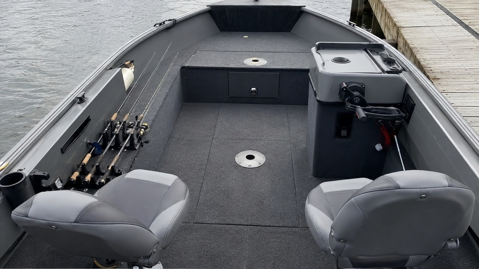 lund 1600 fury open cockpit utility 06