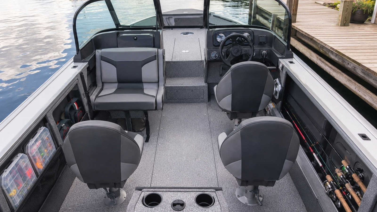 lund 1775 crossover xs fishing utility cockpit 14