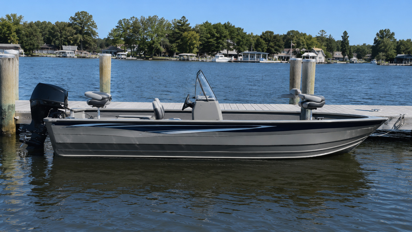 lund adventure 1675 adventure dockside profile 04