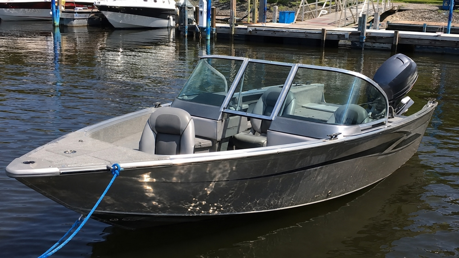 lund adventure 1775 adventure afternoon marina exterior 23
