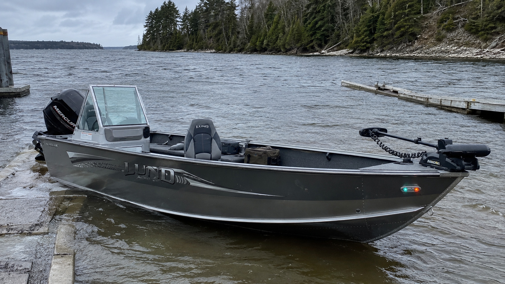 lund alaskan dockside profile 02