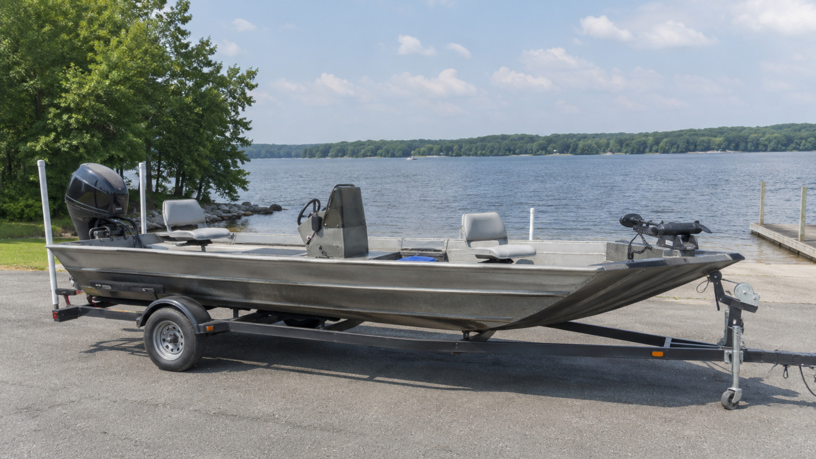 lund explorer 1800 explorer ramp ready side 25