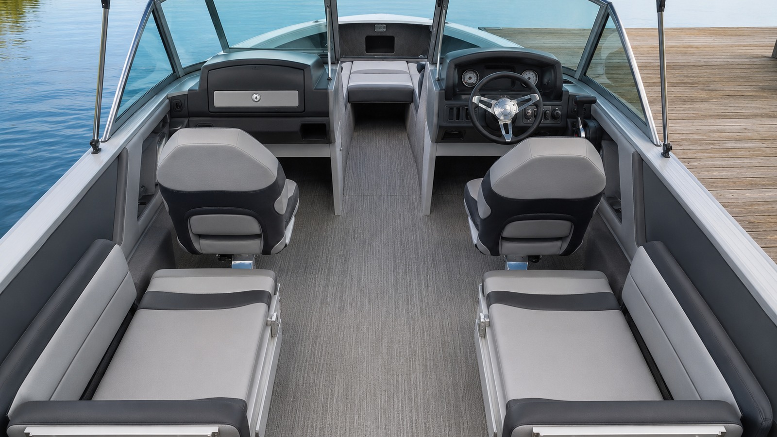 lund impact xs 1775 impact xs cockpit seating angle 07