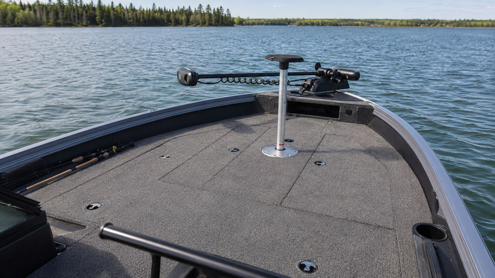 lund pro v 1975 pro v bow deck 06