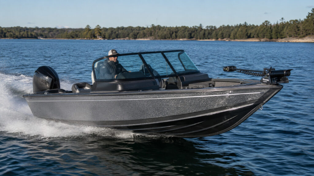 lund pro v 2175 pro v hero underway 01