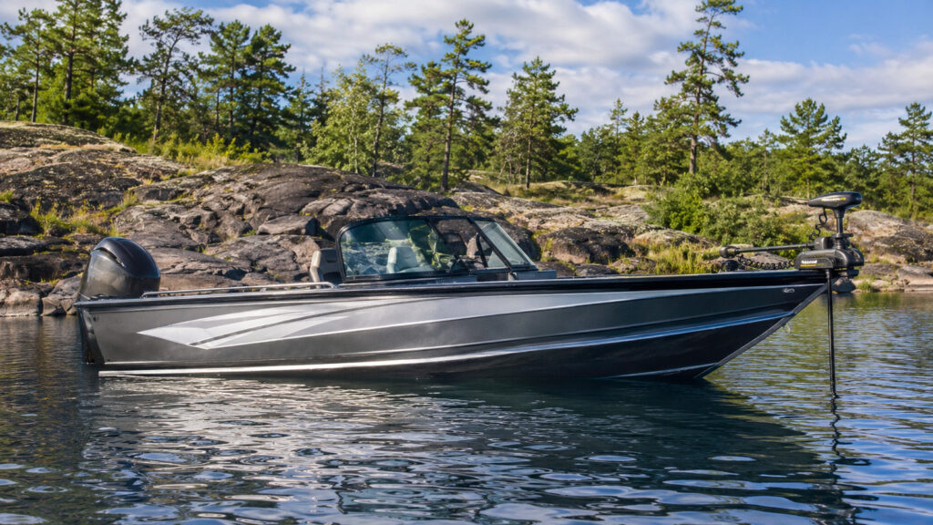lund pro v 2175 pro v quiet cove anchored 21