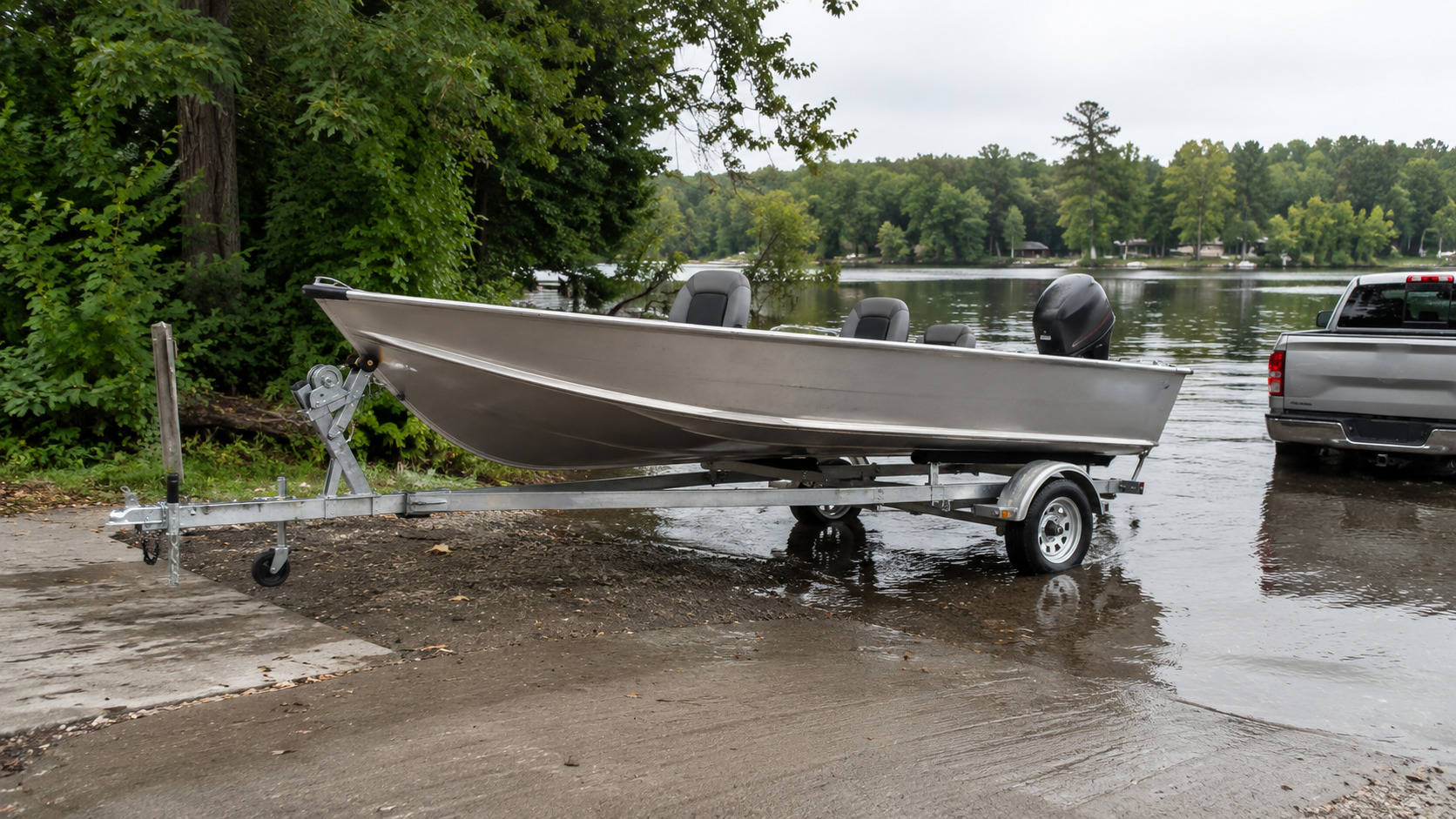 lund rebel xl ramp exterior 01