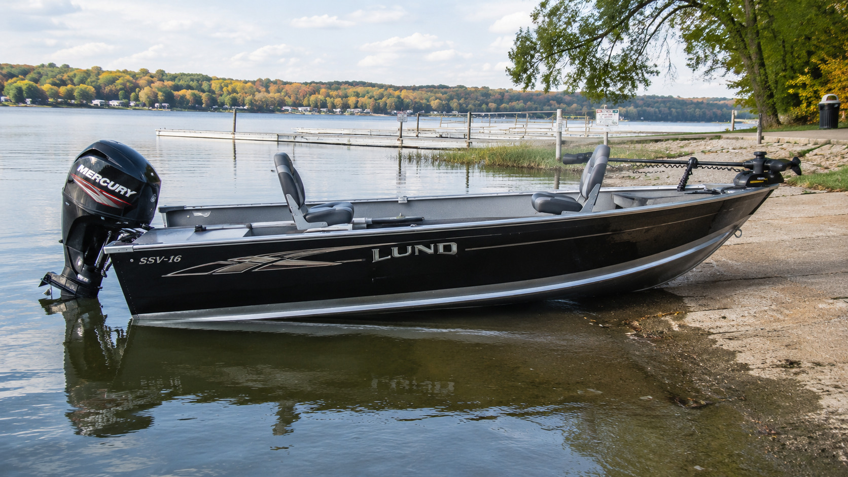 lund ssv dockside profile 02