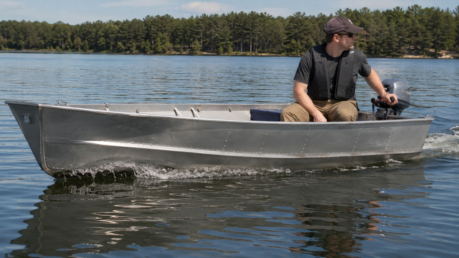 lund wc 14 low waterline 14
