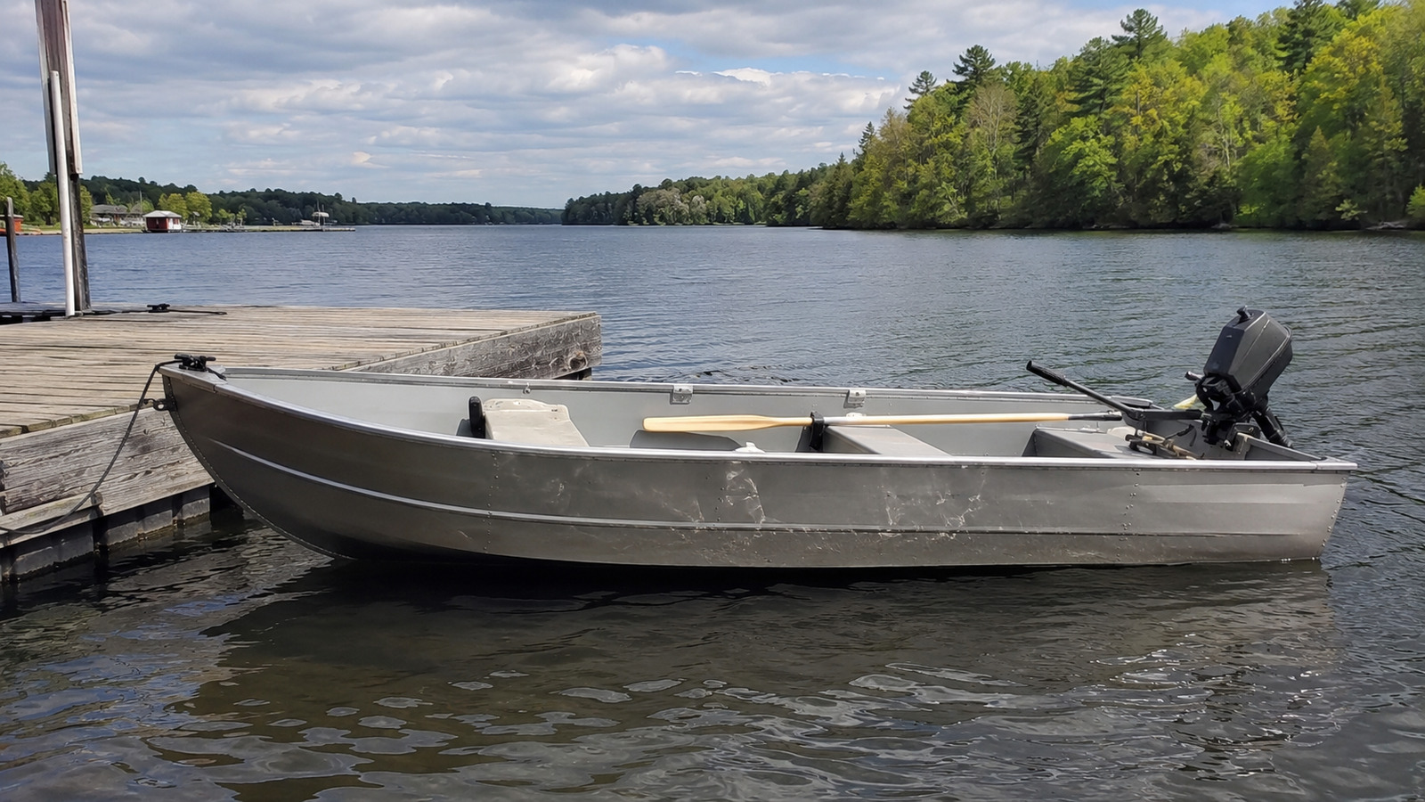 lund wc 16 dockside profile 04