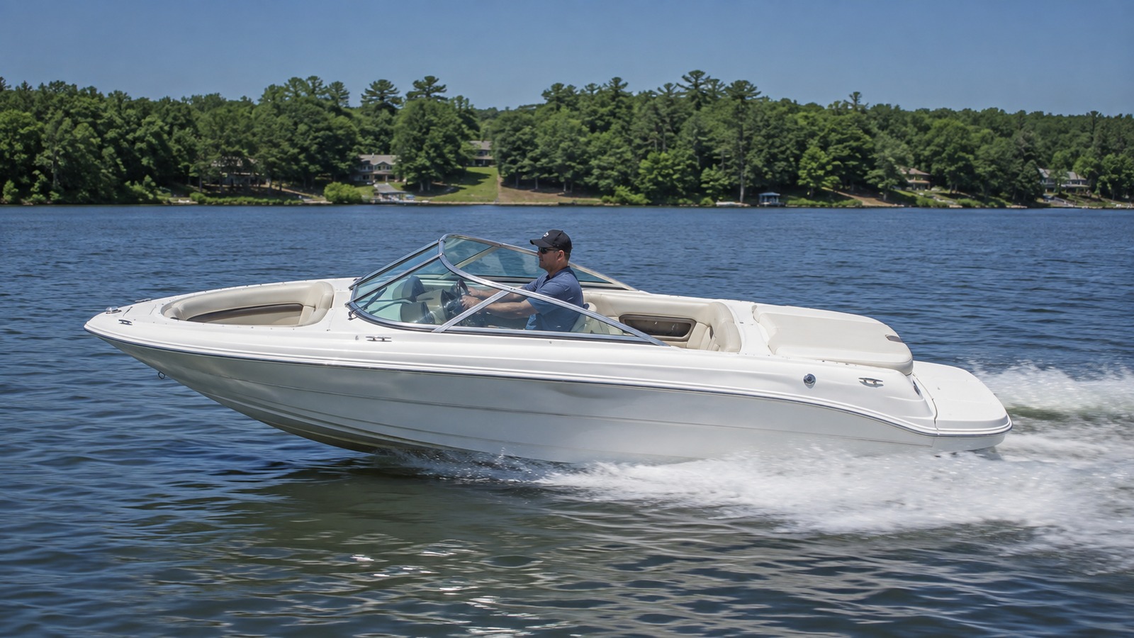 sea ray 175 sport side profile running 01