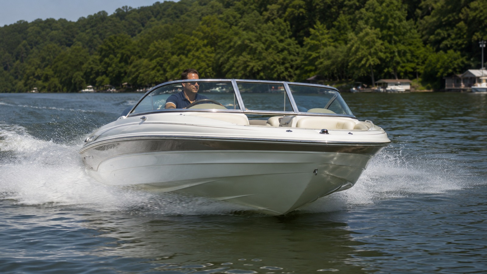 sea ray 185 sport acceleration action 01