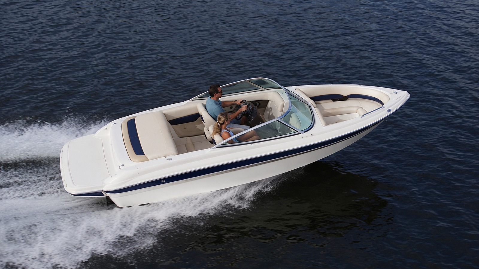 sea ray 190 select elevated underway 09