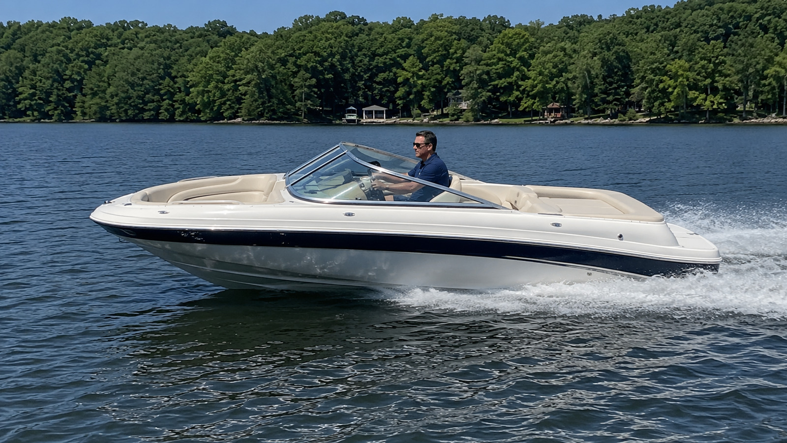 sea ray 190 sundeck side profile running 04