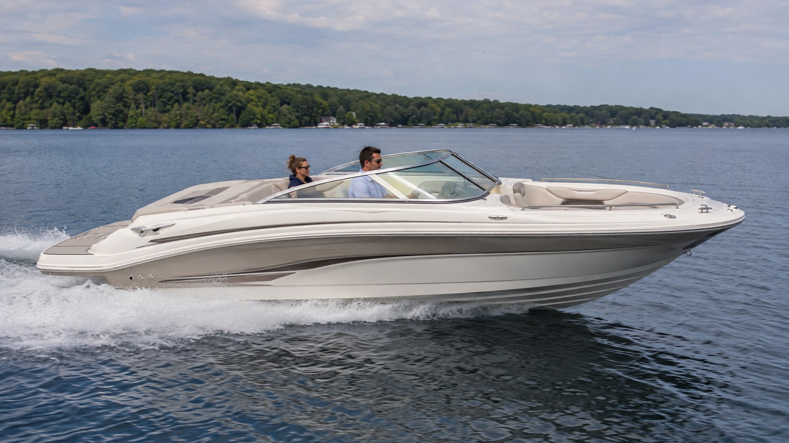 sea ray 205 sport side profile running 01