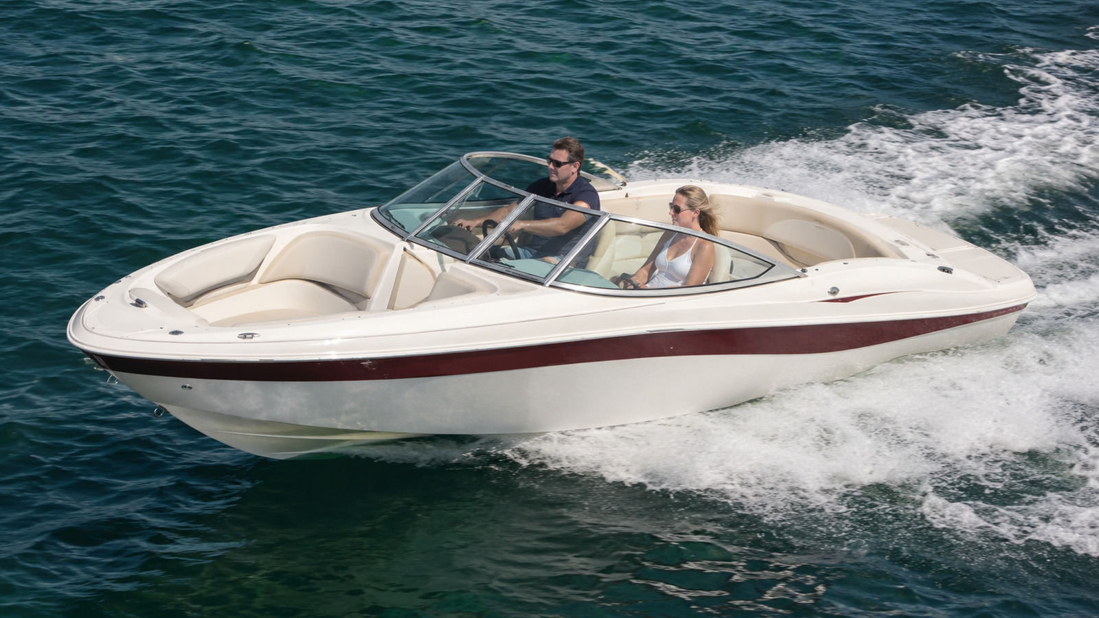 sea ray 210 select elevated underway 09