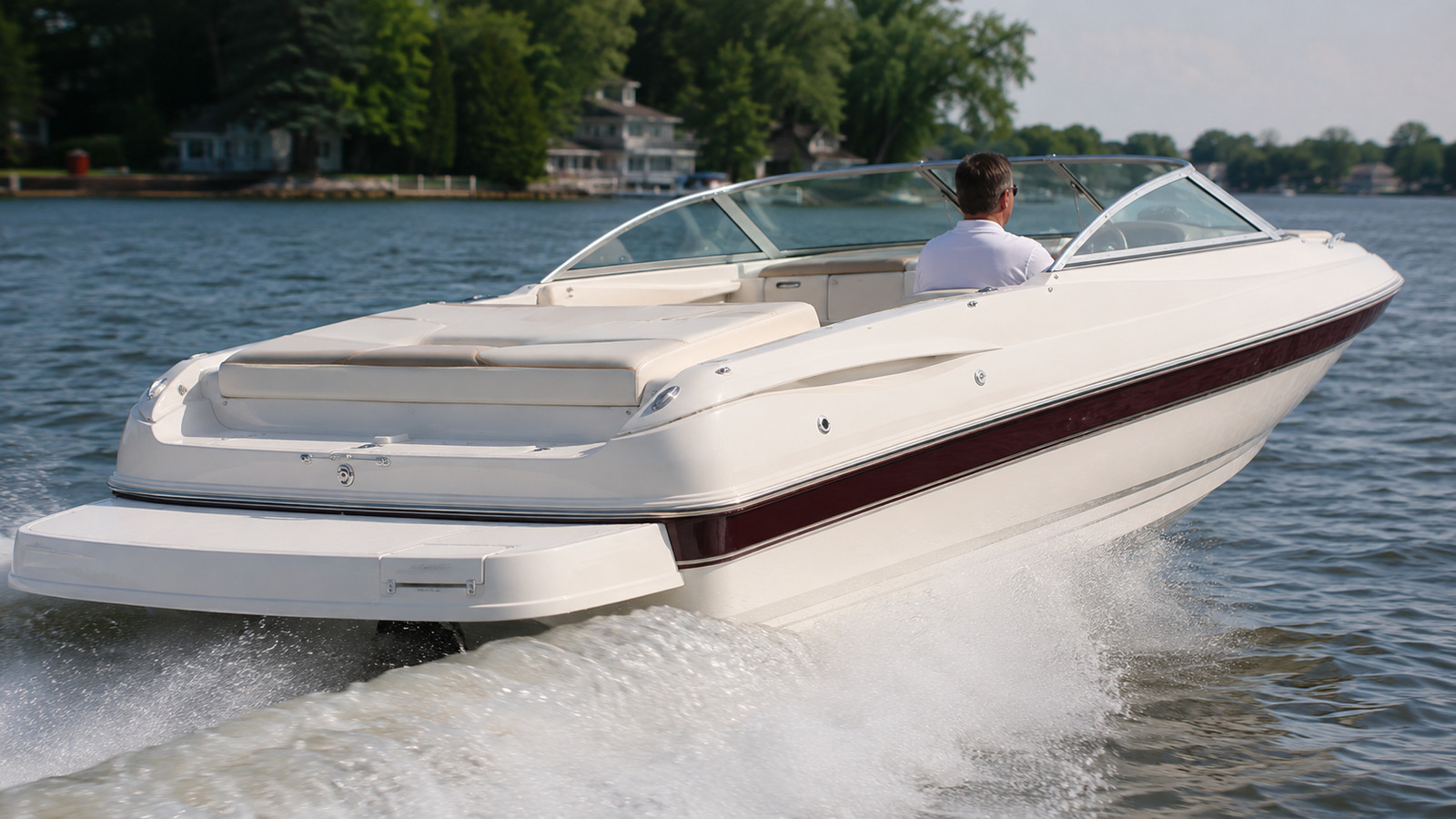 sea ray 210 select rear quarter running 03