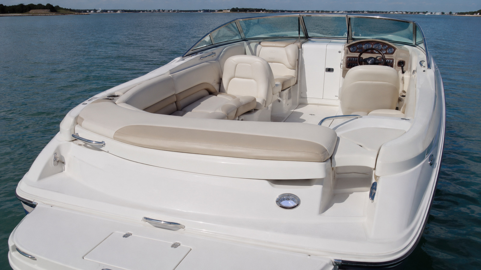 sea ray 210 sundeck transom seating 10