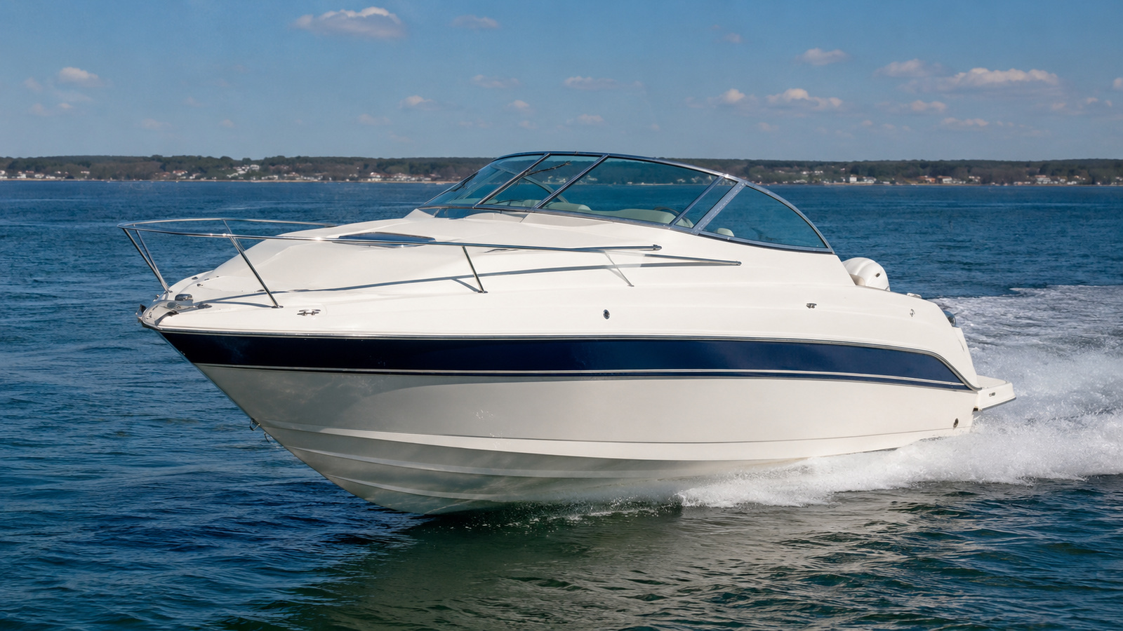 sea ray 215 weekender premium exterior hero 25