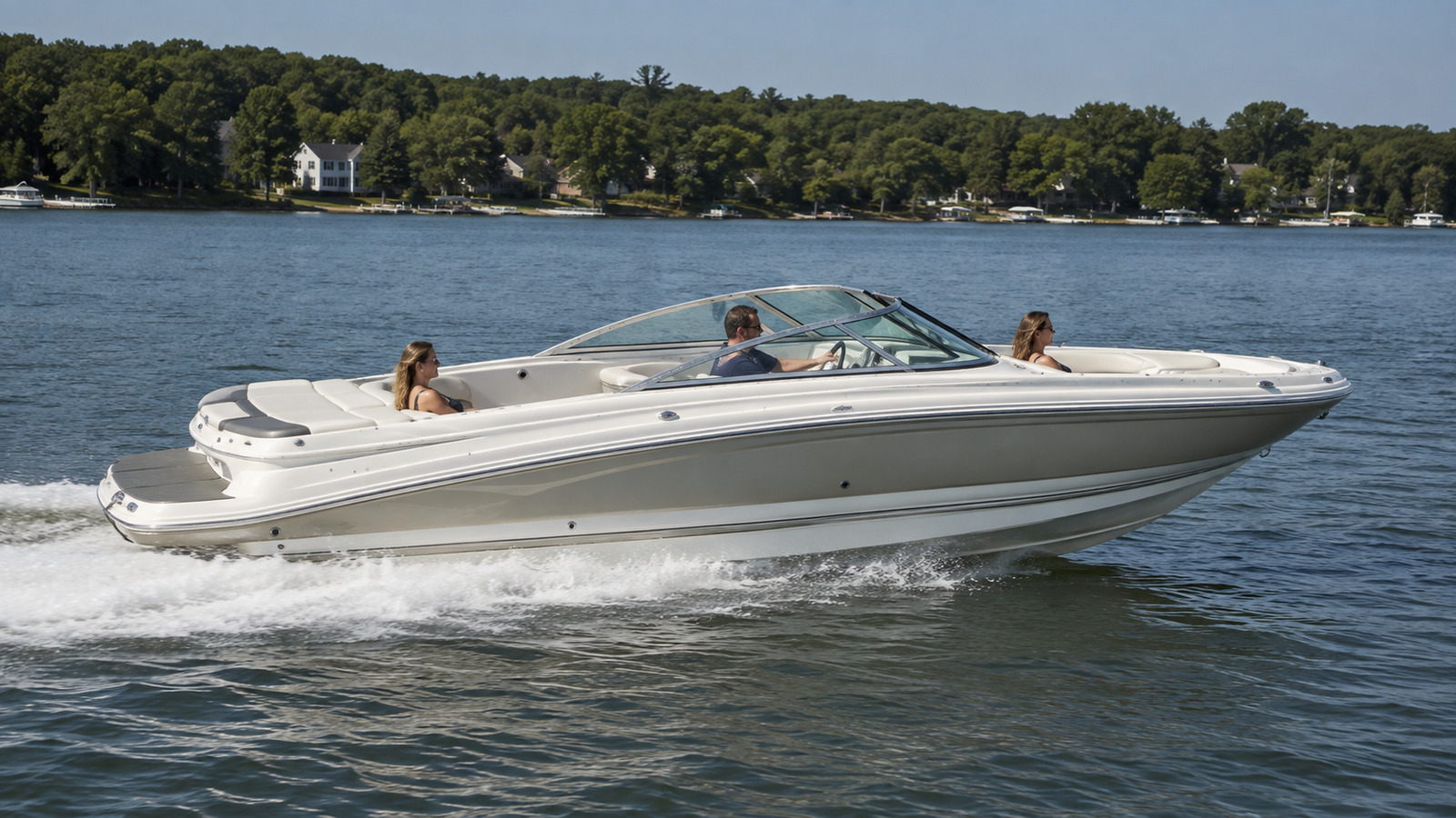 sea ray 220 sport side profile running 01
