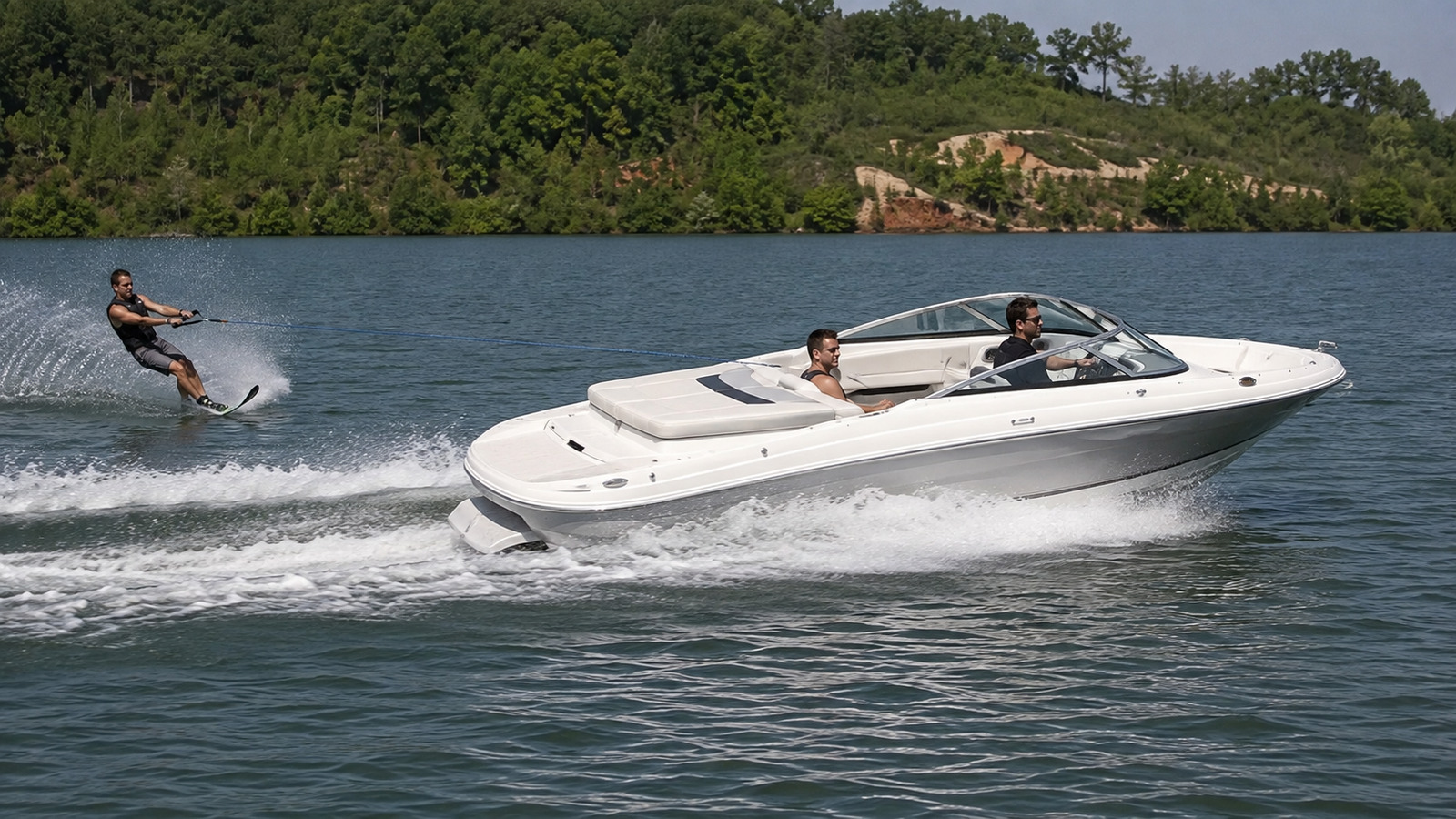 sea ray 220 sport waterskiing lifestyle 01