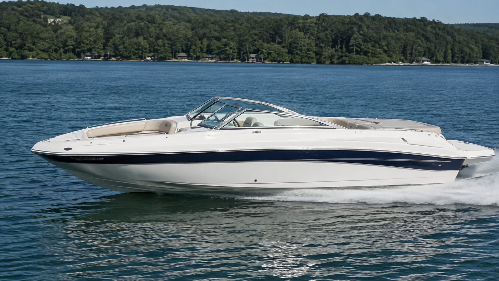 sea ray 230 sundeck side profile running 04