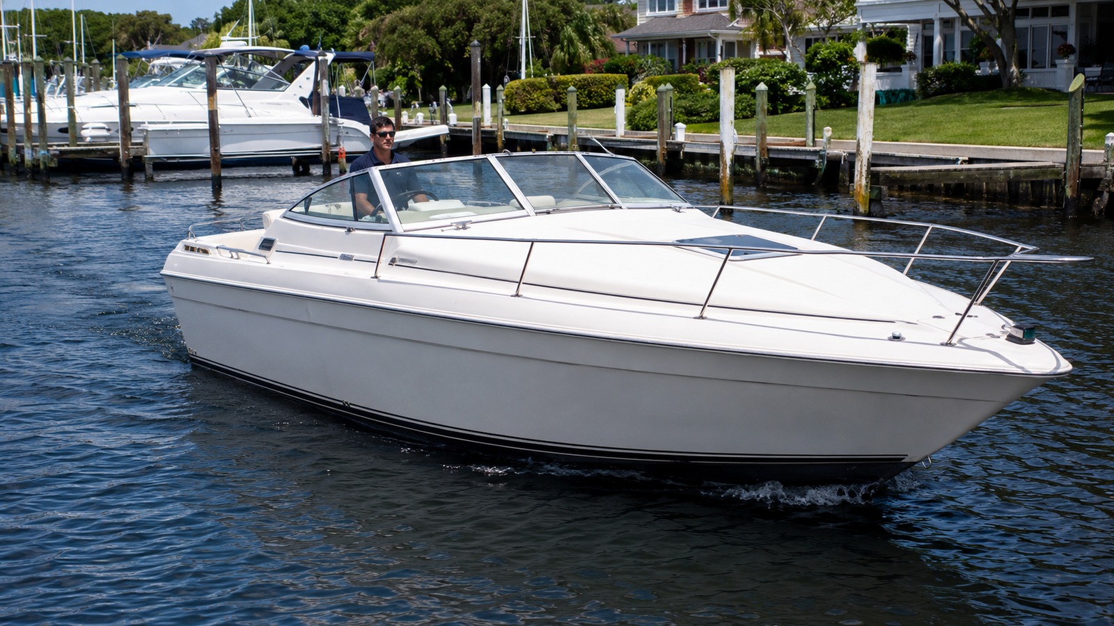 sea ray 230 weekender marina arrival 06