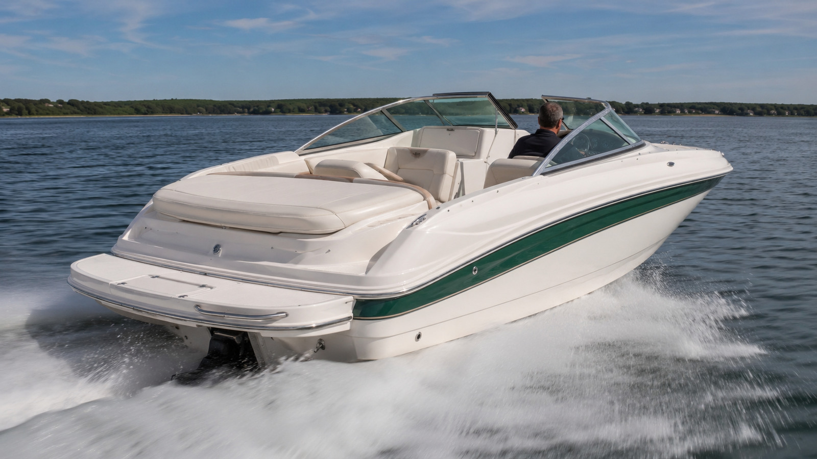 sea ray 240 select rear quarter running 03