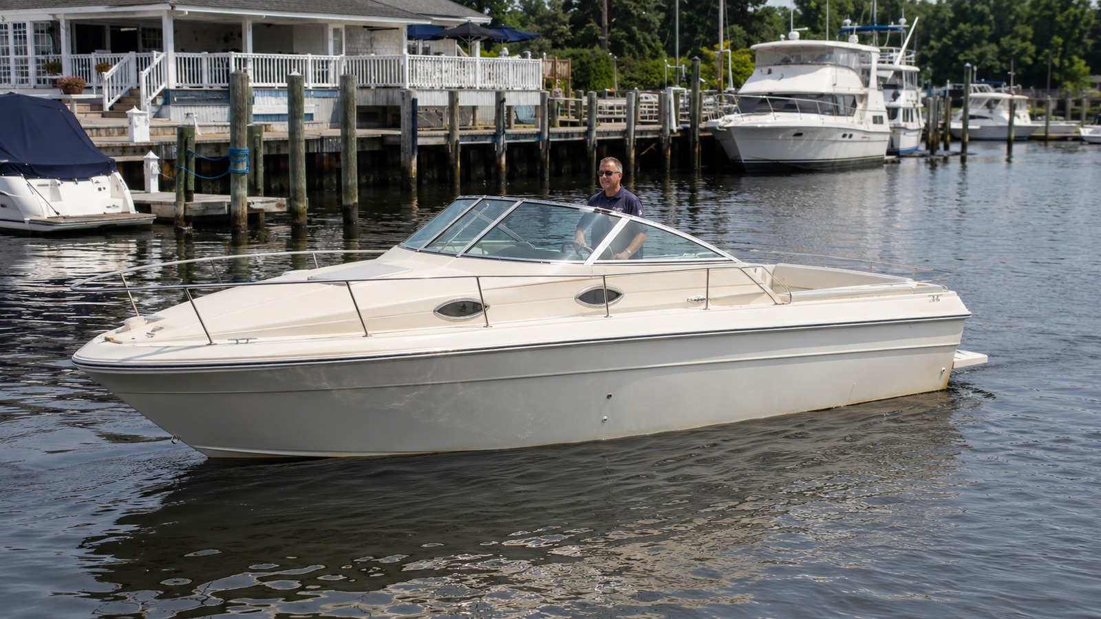 sea ray 240 weekender marina arrival 06