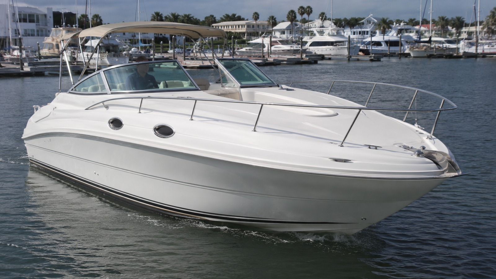 sea ray 245 weekender marina arrival 06