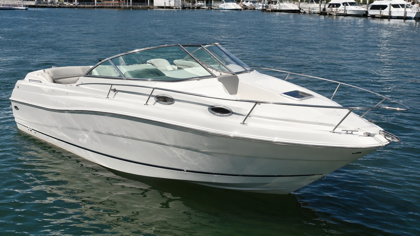 sea ray 245 weekender premium exterior hero 25
