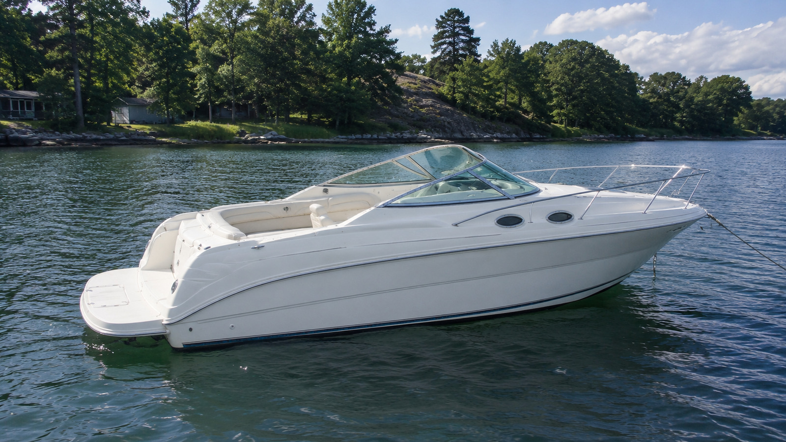 sea ray 250 weekender elevated exterior 09