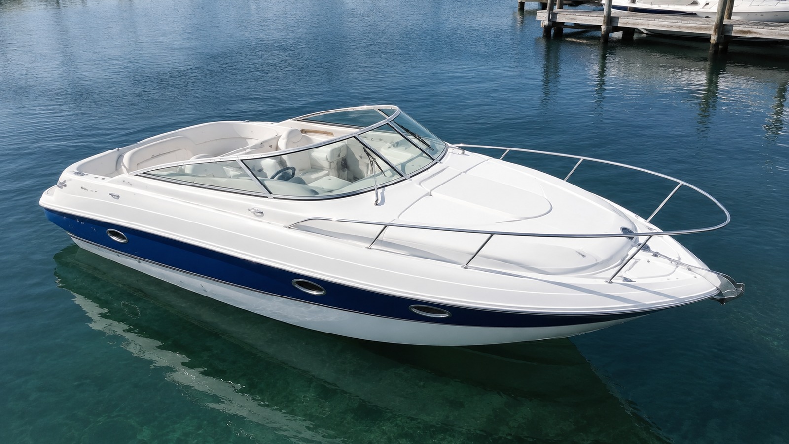 sea ray 260 express cruiser elevated exterior 06
