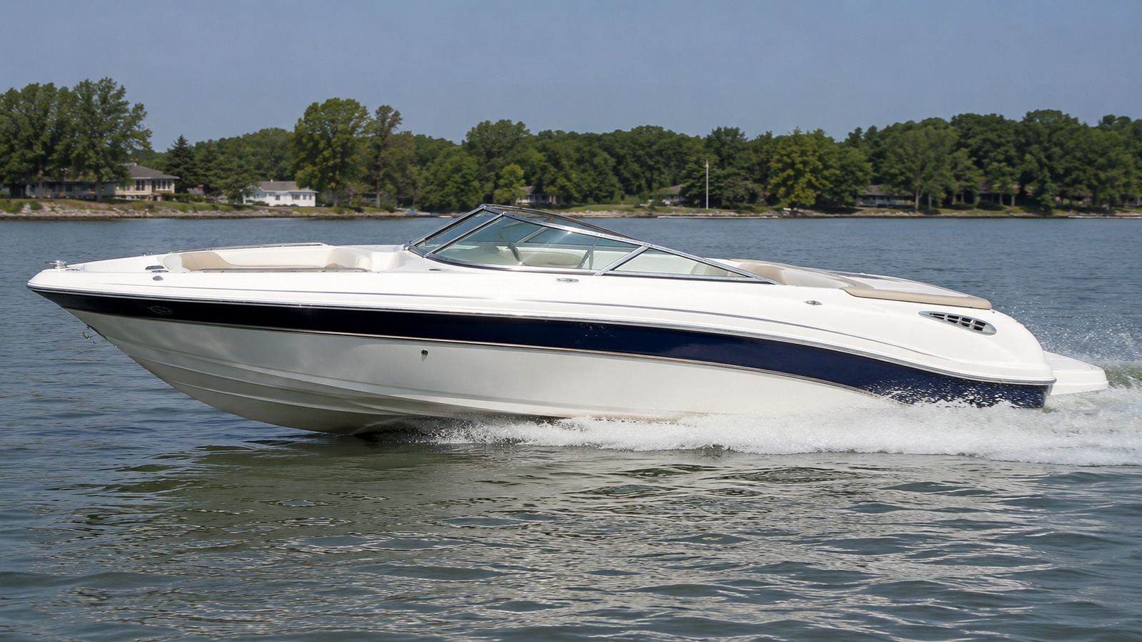 sea ray 270 sundeck side profile running 04
