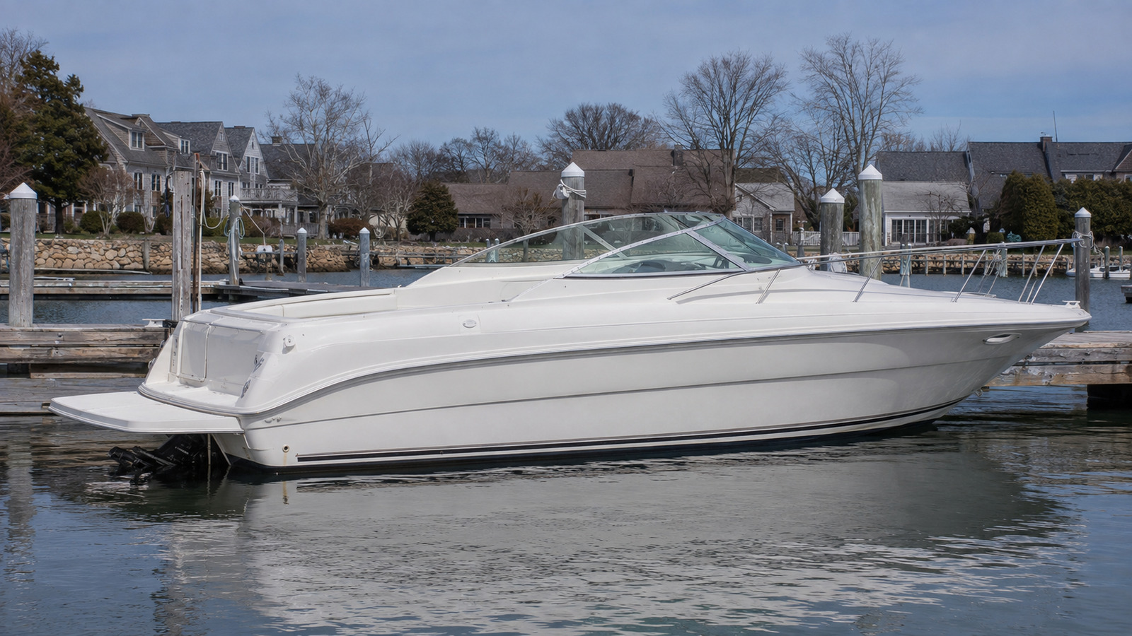 sea ray 270 weekender dockside profile 07
