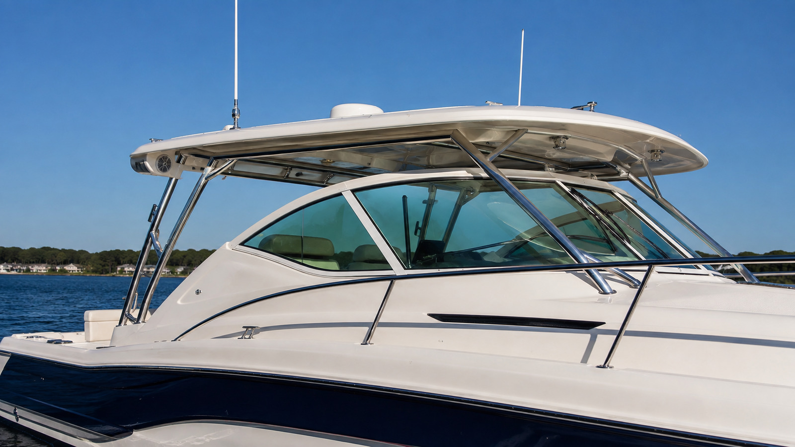 sea ray 310 amberjack hardtop detail 07