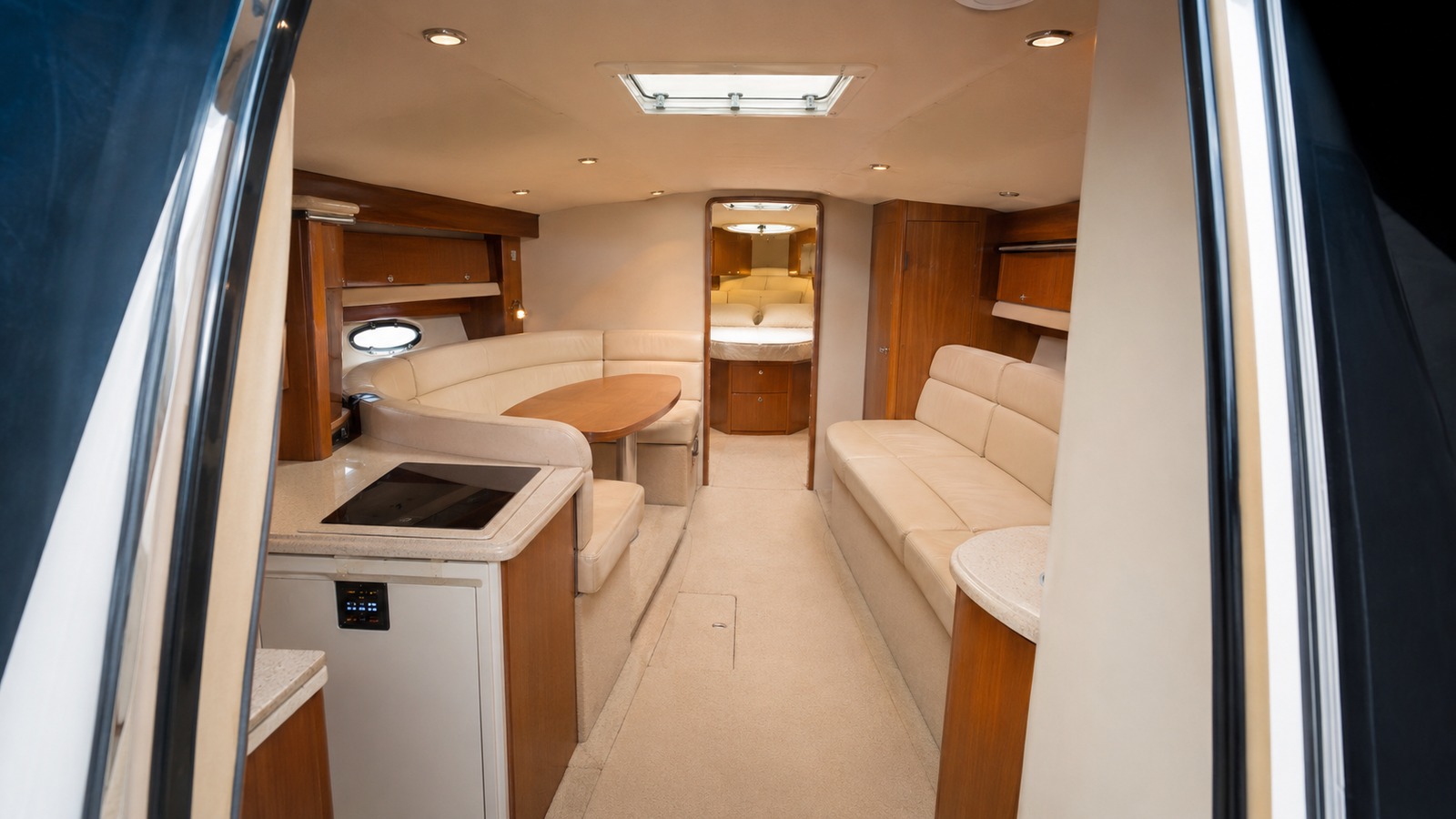sea ray 310 express cruiser cabin entry 10