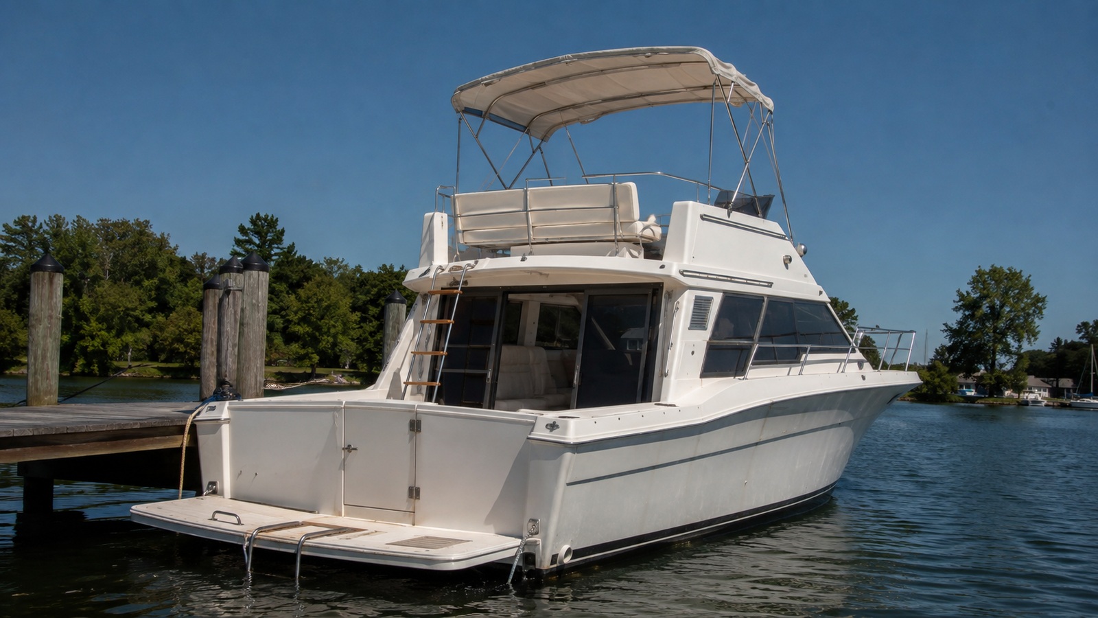 sea ray 340 sedan bridge swim platform 10