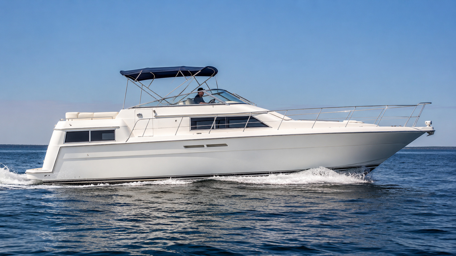 sea ray 360 aft cabin side profile running 01