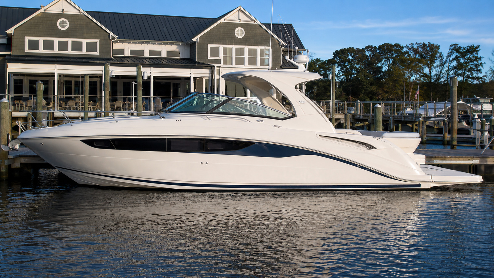 sea ray 370 express cruiser dockside profile 05