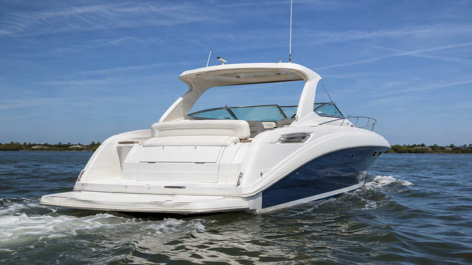 sea ray 370 express cruiser swim platform 09
