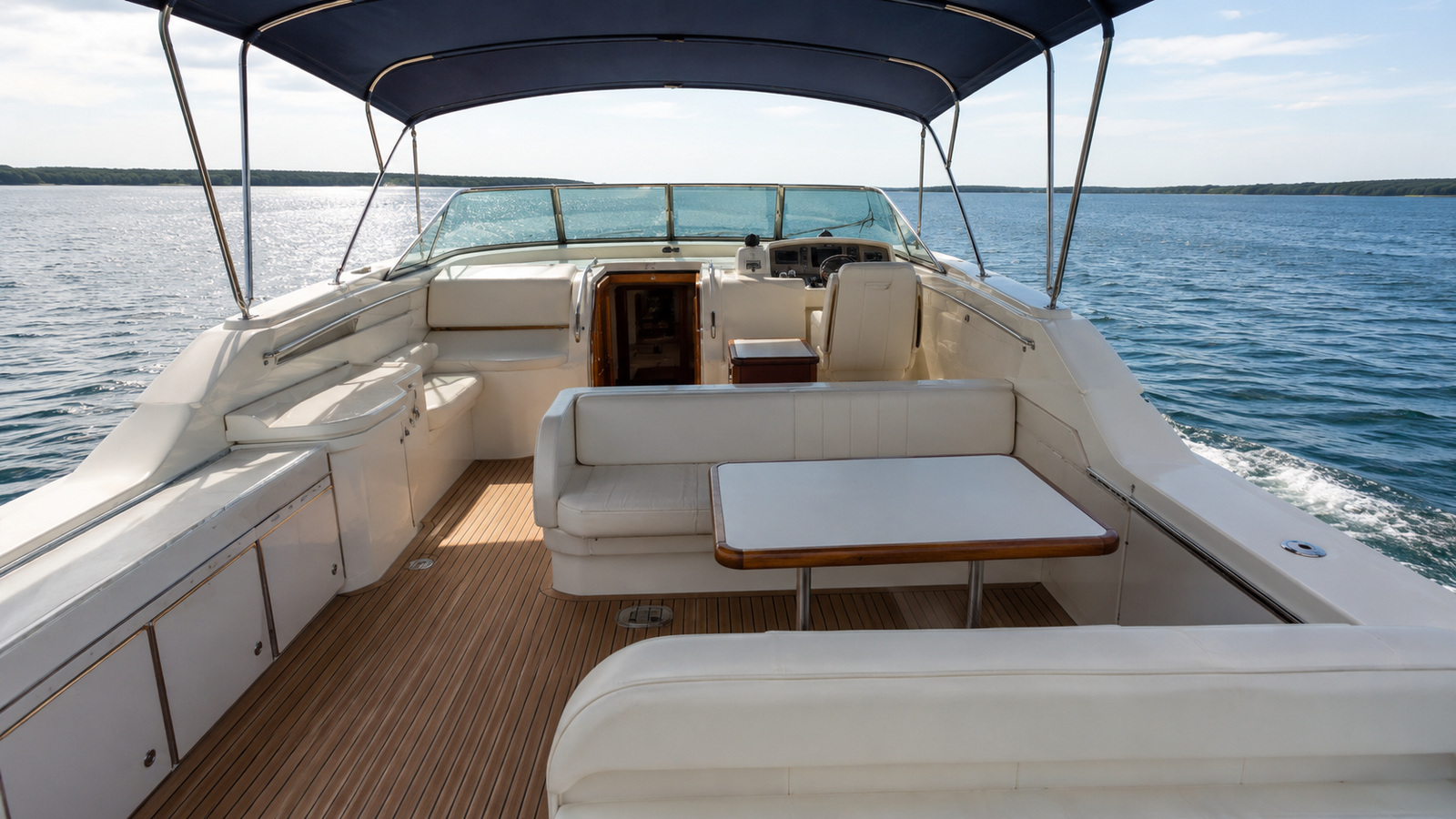 sea ray 390 aft cabin aft deck 01