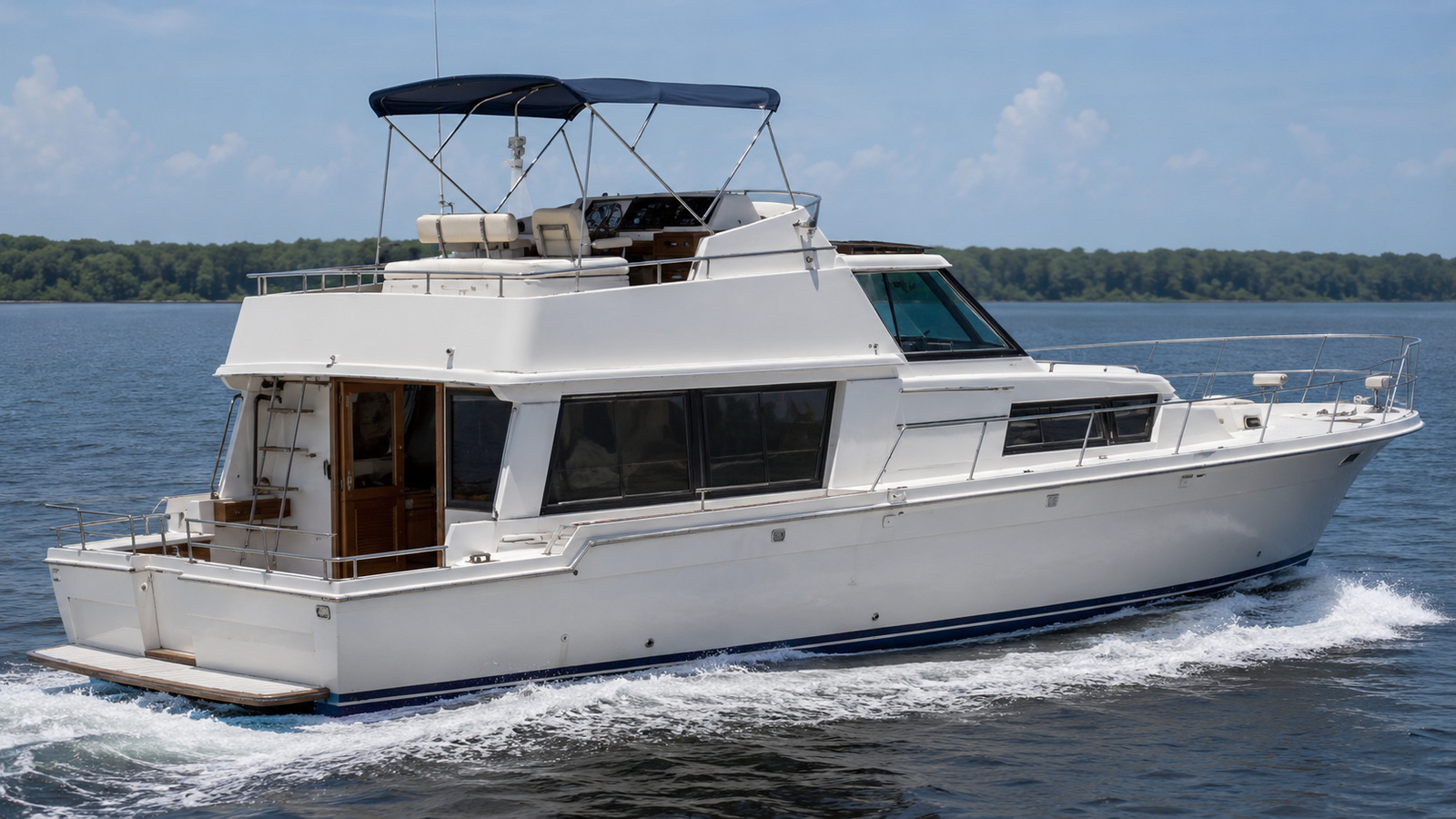 sea ray 390 aft cabin upper helm 01