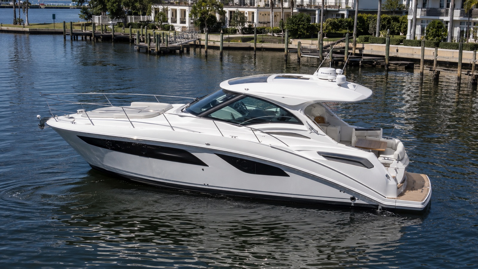 sea ray 390 sport yacht elevated exterior 08