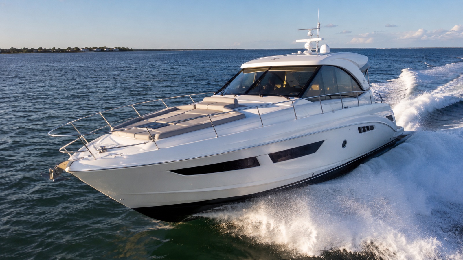 sea ray 410 sport yacht foredeck lounge 10