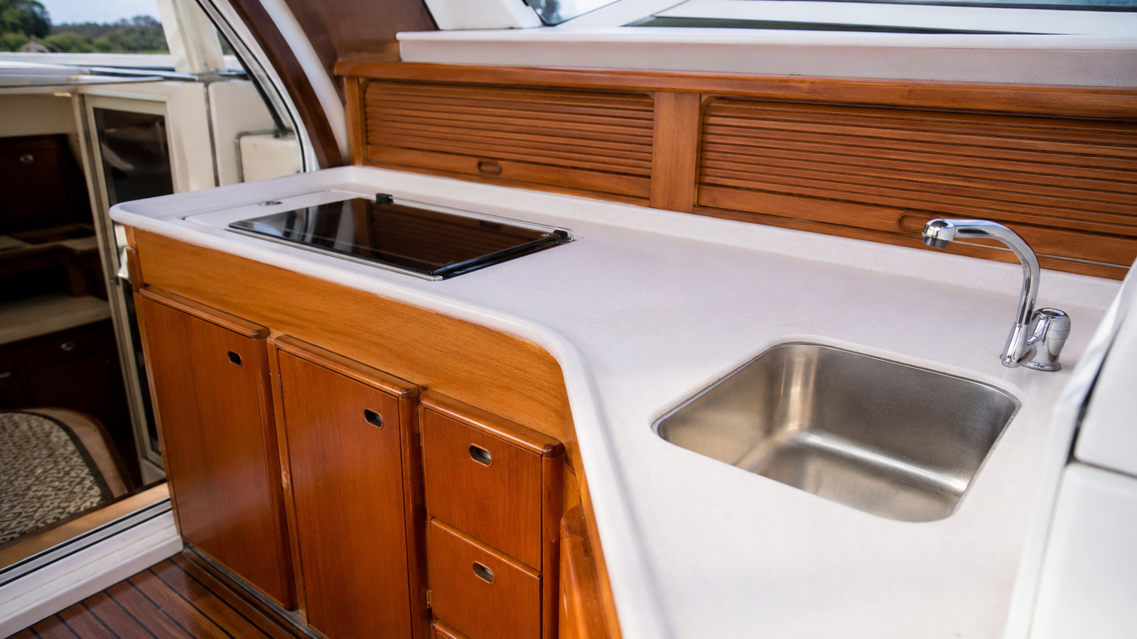 sea ray 420 aft cabin galley detail 01