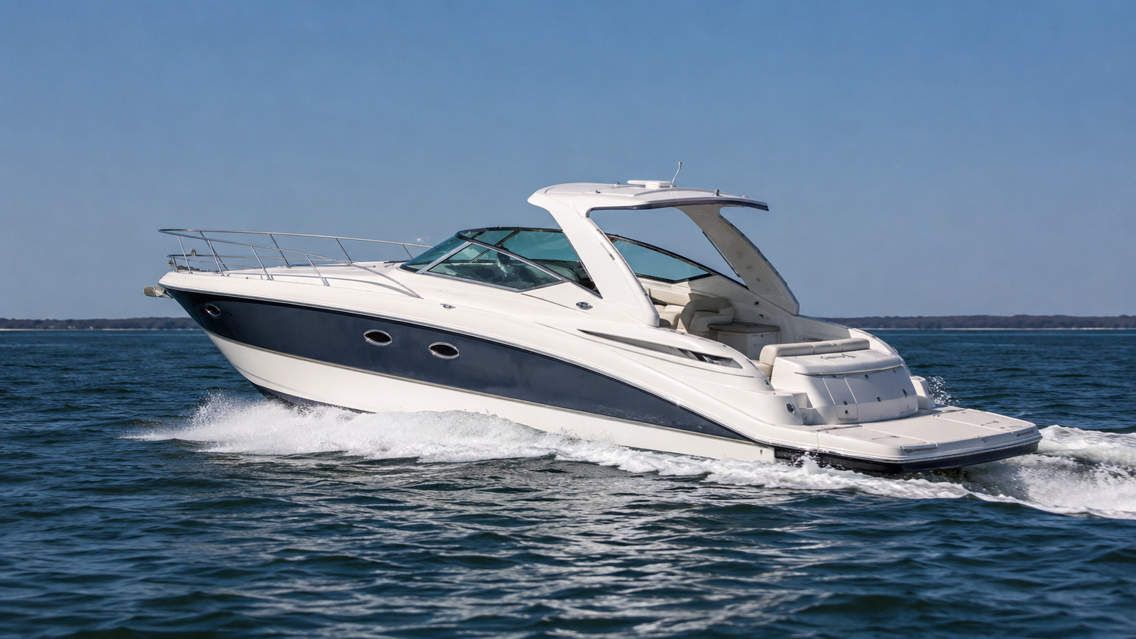 sea ray 420 express cruiser front quarter running 02